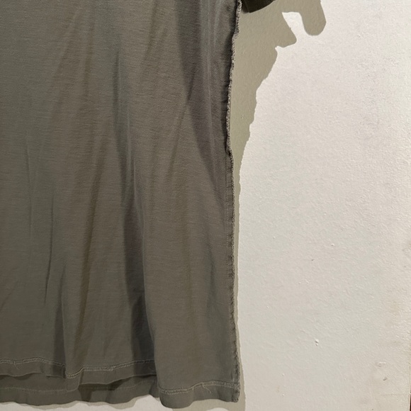 Men’s Gap Pocket tshirt Medium Tailored - Picture 3 of 3